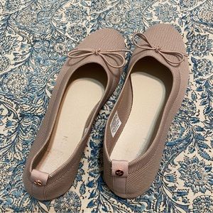 Danskin Wonder women’s ballet flat 7.5 OW